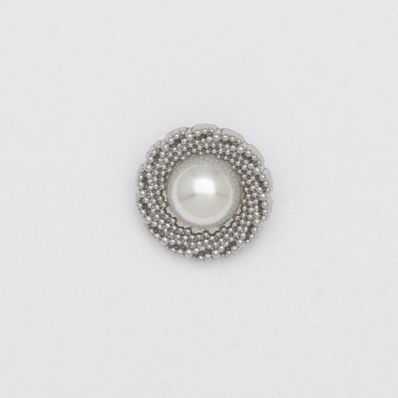 Pearl Shank Button skbutton